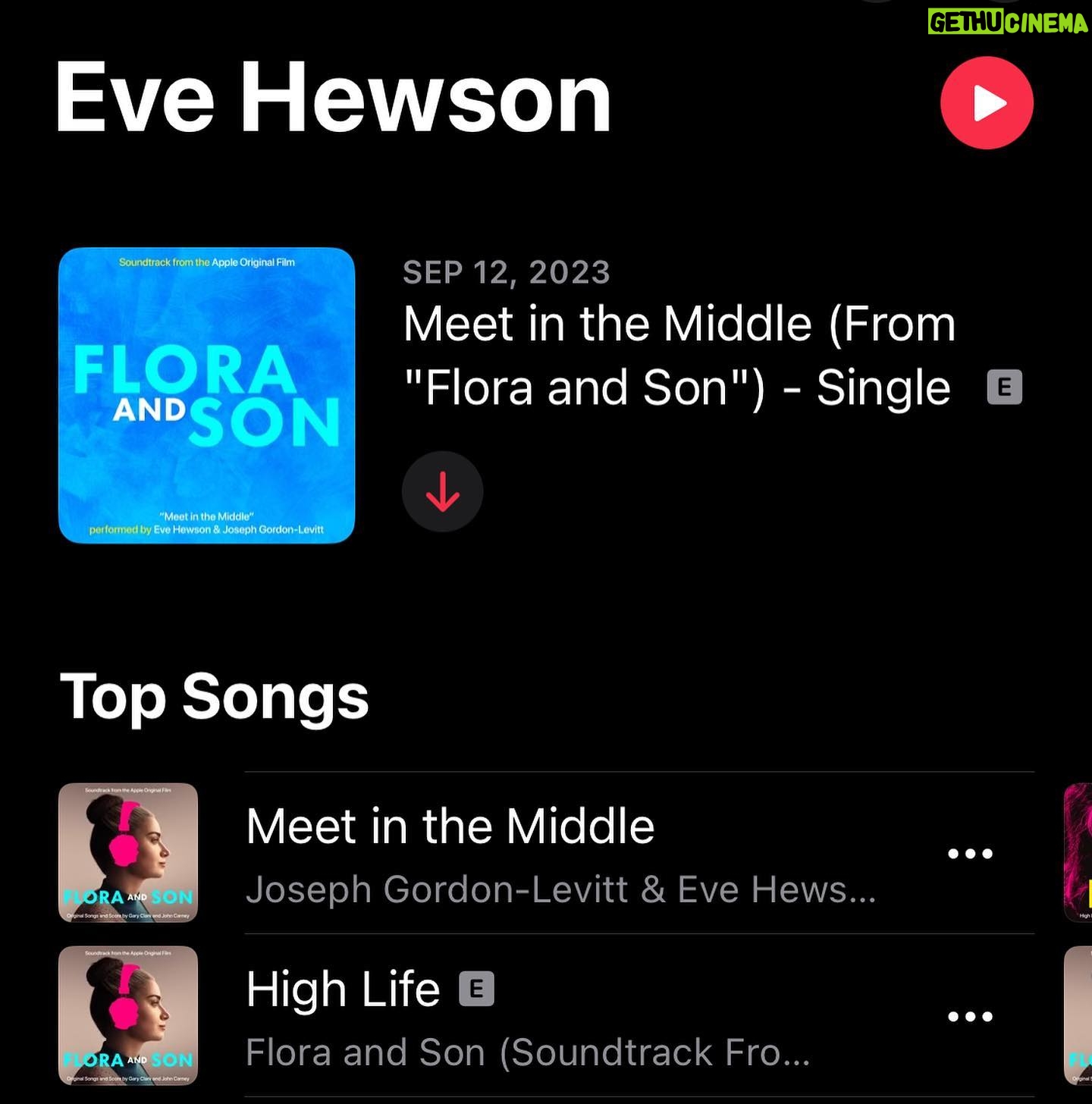 Eve Hewson Instagram - My accidental rockstar era has arrived. ❣️ I’m not sure how or why this happened. But I’m so glad it did. We spent last summer in Dublin writing and jamming and talking and smoking and somehow we came up with this >> You can stream our movie FLORA AND SON and listen to our soundtrack on @appletv @applemusic (My personal favourite is Dublin07 performed by me and the GREAT @orenkinlan ) Thank you John Carney and @garyclarkmusic for inviting me in on the fun. 💚🤍🧡 #floraandson