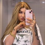 Evelina Instagram – hyvää autismitietoisuuden viikkoa!! <3 ole siis tietoinen tämän autistin keikasta tänään: Lappeenrannassa Valta Nightclub & showtime 00:30 🥰 pehmee kevät baby