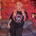 Evelina Instagram – katse viikonlopun keikoissa ku Pehmee Tour lähtee pohjoiseen!! 🫶🏼
PE Tornio, Umpitunneli @umpitunneli 
LA Oulu, 45 Special @45_special_oulu 
liput keikoille ennakkoon biosta 🍰
ihanaa päästä piiiiitkästä aikaa ylemmäs keikoille, oon aika varma et tulee tosi tunnelmalliset illat ❤️ ja oon myös tosi innoissani et päästään reissaa ja hassuttelee mun pehmeen crewn kaa 🥹