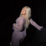 Evelina Instagram - let’s talk about Pehmee Tour, baby! 😈✨ kiitos niiiiiiiiin ihanasta kiertueen avausviikonlopusta. oon niin onnellinen keikoista ja otettu kaikesta täst lämmöstä jonka sain kokea lavalla 💜 ja SUPER ylpee mun koko crewstä, oon niin onnekas et kaikki nää tyypit haluu intohimoisesti koko sydämestään tehä tätä mun kaa 🫶🏼 ensviikolla Pehmee Tour Baltic Princessillä perjantaina ja Tampereen Klubilla lauantaina! nappaa ennakkoliput bion linkistä 😈