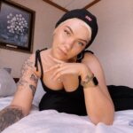 Evelina Instagram – ihan just takas hytissä 🫶🏼 Pehmee Tour tällä viikolla täällä:
KE M/S Silja Serenade
PE M/S Viking Grace
LA Tavastia, Helsinki (linkki biossa!)
nähään keikoilla 🫶🏼