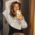 Evelina Instagram – 💋 ihanaa viikonloppuu