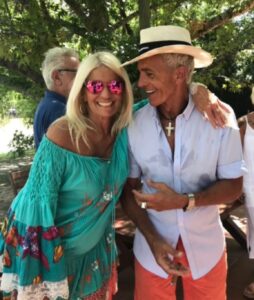Evelyn Scheidl Instagram - Con gran tristeza me acabo de enterar del fallecimiento de nuestro queridisimo amigo Richard Piñeyro💔 
Volá muy alto amigo!!! Ya estas en Paz 🙏🙏🙏