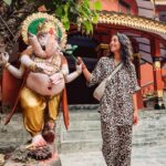 Evgenia Samara Instagram - [124/366•2024]* ___________________ Gupteshwor cave With Ganesha. Η προστάτιδα των τεχνών λέει🐘 Exploring Nepal day 7 #pokhara