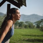 Evgenia Samara Instagram - [123/366•2024]* __________________ Safari mode 🔛🐘🐒🦏🐅 Όλα αυτά σε μια μέρα που μοιάζει με δέκα. Exploring Nepal day 5 #chitwannationalpark #safarilife