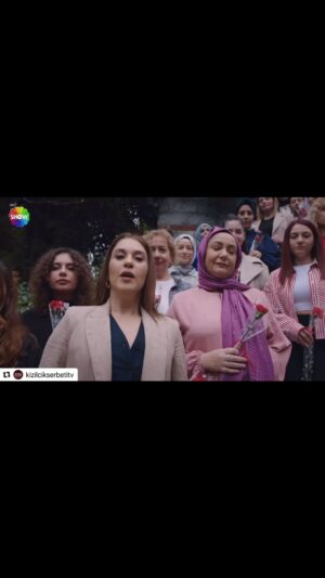 Evrim Alasya Instagram - 🌹#kızılcıkşerbeti #8martdünyakadınlargünü