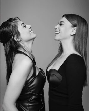 Evrim Alasya Instagram - Mart 2023 @episodedergi ‘deyiz @silaaturkoglu @kizilcikserbetitv @showtv🖤
Röportaj: Oben Budak @obenbudak
Fotoğraf: Lara Sayılgan @larasayilganofficial
Moda Editörü: Ece Şişik Saydam @ecesisik
Saç: Mutlu Ahmet Sinan  @mutluahmet.sinan
Makyaj: Uğur Kıral @ugurkiral
Fotoğraf Asistanı: Salih Yılmaz 
Moda Editörü Asistanı: Zozan Çirik  zozancirik, Sinem Aslıkara @sinemaslikara
Saç Asistanı: Rojin Botan @rojinbotaann
Studio: PAM The Studio @pamthestudio