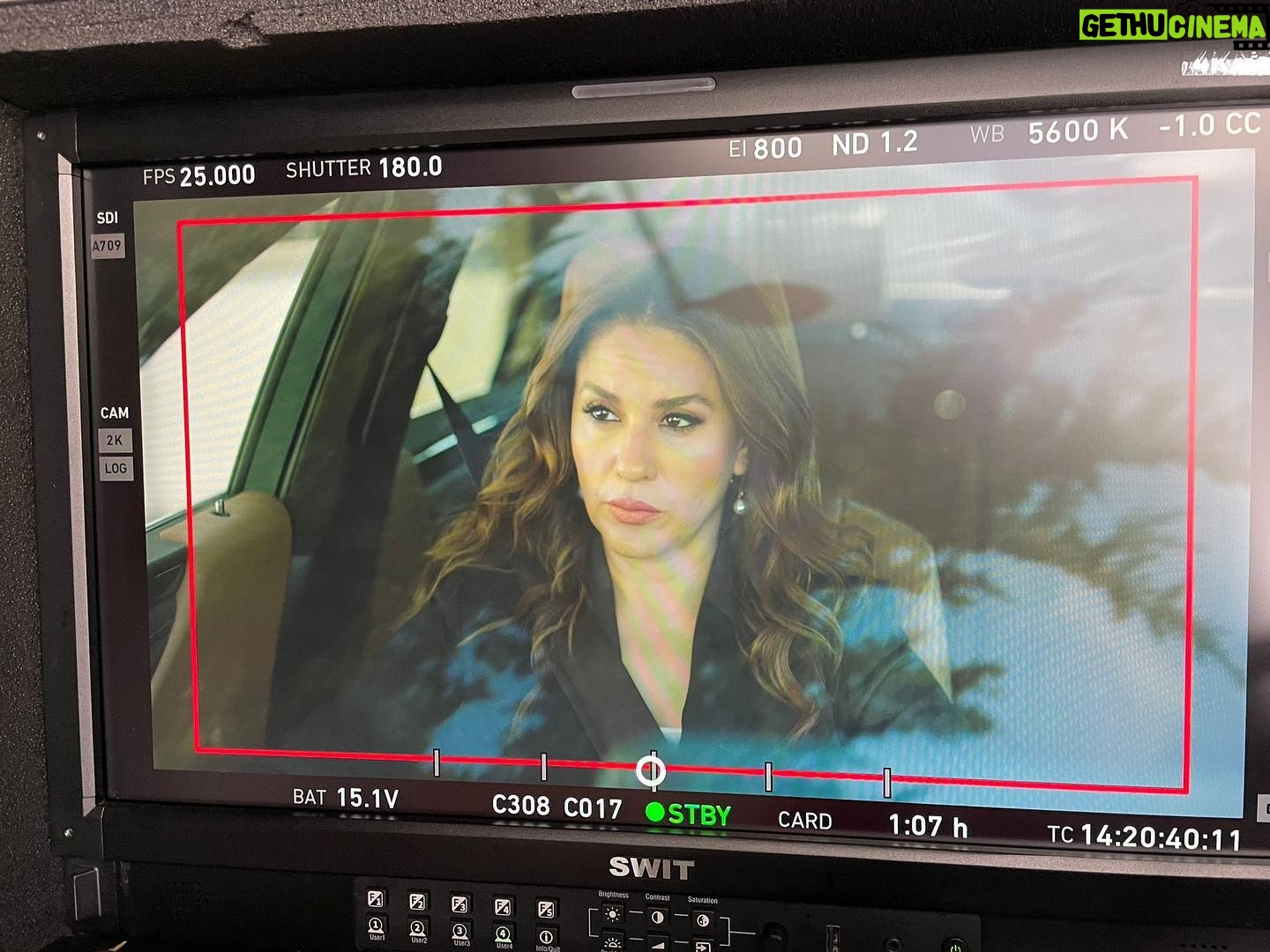 Evrim Alasya Instagram - Yine bir @theeylemis gözü🤍 @kizilcikserbetitv #kıvılcım