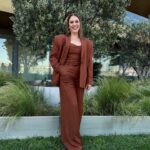 Evrim Alasya Instagram - Styling @semaozkanstyling Takım @mybestfriendstr Makyaj @gulhanaydiin Takı @elfi.aksesuar Ayakkabı @ilvi_official