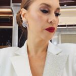Evrim Alasya Instagram – Makyaj @esraokumuss_ 
Saç @aydoganakkaya