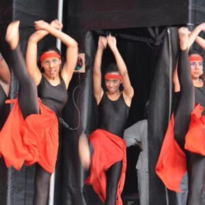 Fabienne Colas Instagram - #Exciting, folks!!! Le 17e @festivalhaitienfolie - présenté par @td_canada - est en cours jusqu'au 30 juillet 2023 à #Montréal! Venez stimuler "tous vos sens" et partir à la découverte d'une autre culture, en plein coeur de Montréal... Quelques incontournables:

- MERCREDI 26 & JEUDI 27 JUILLET
5@7 Haiti en Folie avec Djs, Wesli etc - dès 17h - Entrée libre:
Jardins Gamelin à Montréal (Coin Sainte-Catherine et St-Hubert).

- VENDREDI 28 JUILLET - 18h - Théâtre Outremont
Film FREDA, de Gessica Geneus | Billets: www.HaitiEnFolie.com 

- SAMEDI 29 JUILLET
. 16h: Défilé Rara - Départ Parc des Compagnon (coin Mont-Royal/Cartier) - Entrée libre
. Midi à 23h: Plusieurs artistes   BIC & Admiral T. Y compris: Ateliers, foire culinaire présentée par la SAQ, Foire du livre, artisanat...

- DIMANCHE 30 JUILLET
11AM à 23h: Plusieurs artistes   Emeline Michel (en clôture). Y compris: Ateliers, foire culinaire présentée par la SAQ, Foire du livre, artisanat...

Programmation complète: www.HaitiEnFolie.com #HEF23

Un évènement créé par la Fondation Fabienne Colas Foundation

#HaitiEnFolie #HaitianCuisine #haitianartist #HaitianMusic #HaitianFood #CultureHaitienne #caribbeanmusic #caribbeanfood #festival #ete #festivalete #montrealevents #eventsmtl #summerfestival #bayo #noula #hmi #konpa #compa