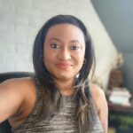 Fabienne Colas Instagram - #SelfieTime? Bon dimanche!!! Dire que le 17e @festivalhaitienfolie ouvre dès ce lundi 24 juillet et se poursuit jusqu'au dimanche 30 juillet 2023 à #Montreal. Ne manquez pas cette belle programmation: HaitiEnFolie.com #HEF23 Merci @td_canada pour toute cette confiance. Youn di lòt! Map tann nou tout pou nal fè yon bèl fèt ansanm!!!