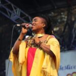 Fabienne Colas Instagram - #EnClotureCeSoir: Elle, c'est notre Emeline Michel, la reine de la chanson créole. Ces belles images ont ete prises lors de sa venue au Festival Haiti En Folie avant la pandémie. Nous sommes honorés de l'accueillir de nouveau ce dimanche 30 juillet 2023 en clôture du Festival à 7pm. #Montreal, Rendez-vous au Parc Lafontaine!!! Spectacle TD. Créé par la Fondation Fabienne Colas Foundation