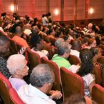Fabienne Colas Instagram - About last night! Salle comble pour Freda de @gessicageneus hier soir au Théâtre Outremont au @FestivalHaitiEnFolie. MERCI #Montreal et merci à: @bastiennehemie pour la touchante discussion après le film. À tous les médias et en particulier TV5 Québec Canada et Le Devoir pour votre soutien. Merci à @td_canada pour votre confiance et loyauté. Aux équipes de @MontrealBlackFilmFest, Fondation Fabienne Colas, @fonduaunoir.fadetoblack et tous les autres Festivals créés par la Fondation Fabienne Colas pour votre aide à la promotion et à l'organisation. Joignez-nous jusqu'au 30 juillet 2023 http://HaitiEnFolie.com #hef23 Pa bliyé Defilé rara à 4PM (samedi 29 juillet)!!!