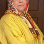 Faghiheh Soltani Instagram - هر روز بهانه ای برای بوسیدن دستان تو میجویم مادرم ، بند بند وجودم .. ملکه قلبم ، هر روز اگر روز تو باشد هنوز کم است ... بمانی تا همیشه 👑🙌♥️ #فقیهه_سلطانی_و_مادرش