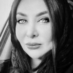Faghiheh Soltani Instagram - میدانی جنگلهای انبوه آرزوهاییست بر باد سپرده که دورتر ، بر زمینی حاصلخیز فرود آمدند ؟! .... اینبار به سرزمینی سبز اگر رسیدی و جنگلی تازه اگر دیدی آرزوهای من است ... 🙌 فقیهه پاییز خونریز ۱۴۰۲ #دلنوشته_فقیهه_سلطانی_نیلای #بازیگر#بازیگران #بازیگران_ایرانی