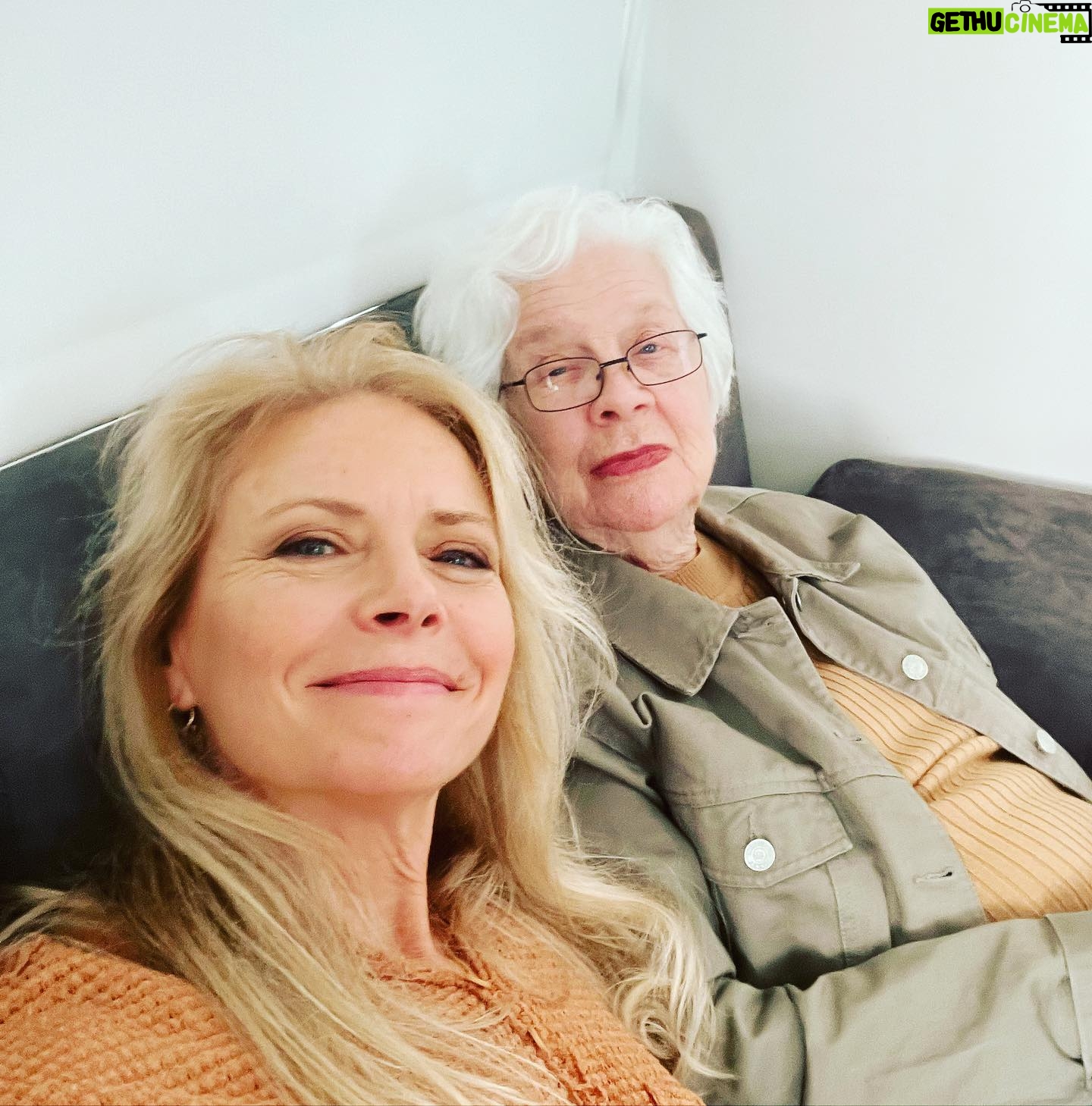 Faith Ford - 2.2K Likes - Happy Birthday Mama Pat! 🎉 She’s earned 85 years today!!🙌🏼 What an awesome example of strength & wisdom she is to my sister @devonoday & me. She’s also a great listener & friend. And yes, her pies are just divine!😋 She usually makes two just so @campionmurphy gets plenty!🥧😘 In addition to her skills in the kitchen & garden, she’s proven to be an excellent dialogue coach on set!🌟🎬 We love you Mama!! You are the best! ♥️👑♥️