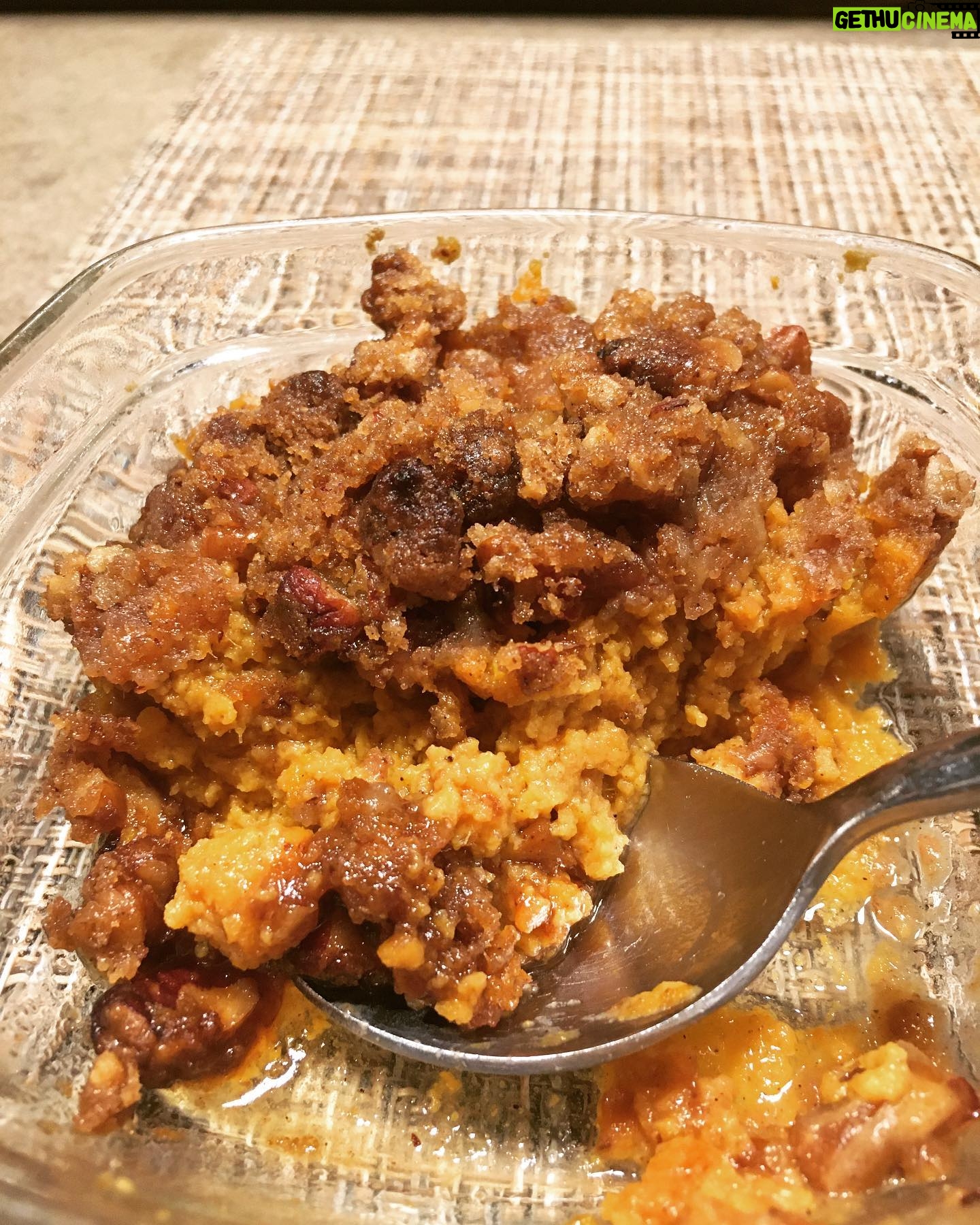 Faith Ford - 1.1K Likes - Last serving of my favorite Thanksgiving side dish, sweet potato pecan crunch casserole. Such a perfect ending to a crisp fall day! Favorite time of year..🍂🧡🍁 Swipe⬅️ #fallcolors