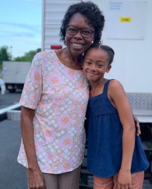 Faithe Herman Instagram - I had the best experience playing young Angela on @watchmen ♥️ thank you to Mr David & Ms Victoria for having FAITH in me to step into the younger version of the amazing Ms @iamreginaking 🙏🏽 #thewatchmen #watchmenhbo (it was pretty cool wearing hazel contacts) 😉thank you Ms @babetteg67 for taking good care of my eyes ♥️