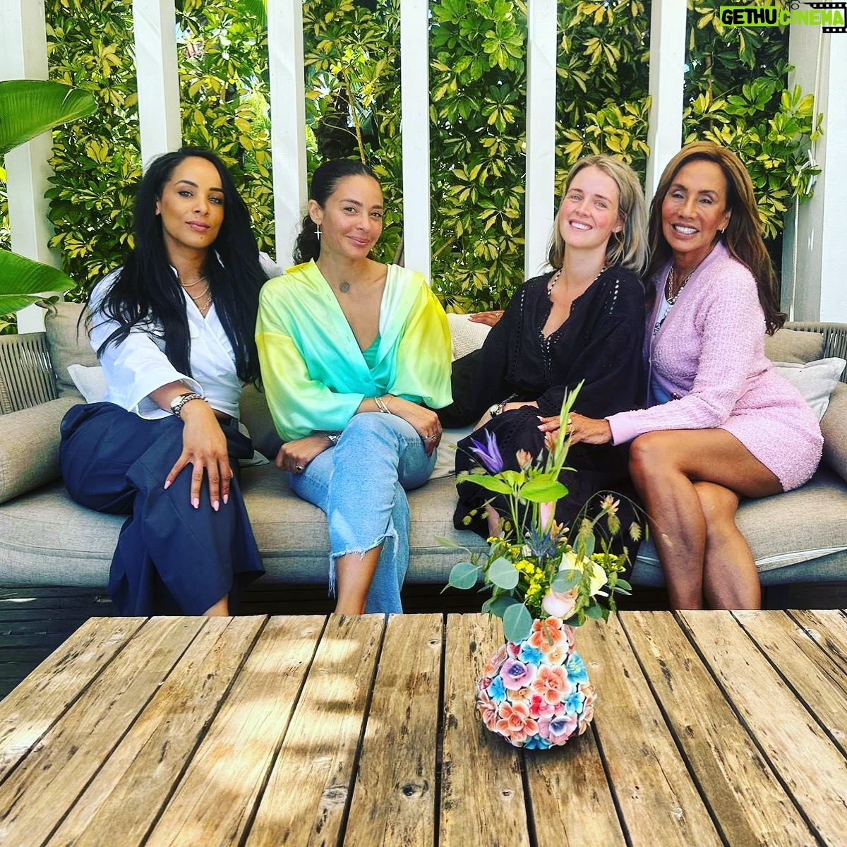 Fajah Lourens Instagram - Wat een geweldige dagen dankjewel @friendsofthebrands ❤️