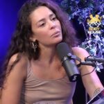Fajah Lourens Instagram - Een paar maanden geleden was ik te gast bij de podcast van @fhm_nederland omdat ik als oma op nummer 11 in de mooiste vrouwenlijst sta 😵. De podcast gaat over ondernemende vrouwen. Ik lijk misschien boos maar dat ben ik niet dat is gewoon mijn vuur 🔥
