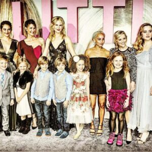 Falamak Joneydi Instagram - Big little lies
به نظرم که خیلی خوب گره افکنی می کنه و خیلی هم خوب قصه هاش رو موازی و در عین حال در هم تنیده پیش می بره فقط یه هوا حیفیم اومد که نویسنده به قدری مجذوب ایده ی پایان بندیش شده که یه پایان دراماتیک رو فدای یه پایان فمنیستی کرده