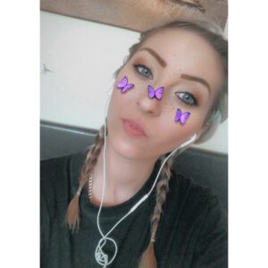 Fallon Sherrock Instagram - Playing around with snapchat filters 🦋