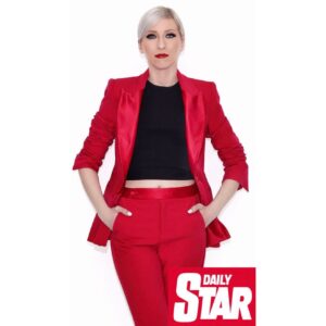 Fallon Sherrock Instagram - Think I suit Red 😂🙌🏻 Photo courtesy of Jeany Savage/ Daily Star