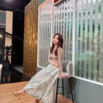 Fann Wong Instagram - 第二集甜甜的竞争❤️❤️❤️ #CremeDeLaCreme #糖朝冠冕 #mediacorpCremeDeLaCreme Catch the new #CremeDeLaCreme #糖朝冠冕 (season 2) on demand for free on mewatch from 8 May! #mediacorpcremedelacreme