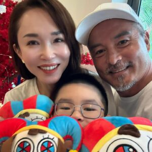 Fann Wong Instagram - 初五快乐，情人节快乐❤️❤️❤️
今天和我的家人、老公家人 还有  @huiqinggg @doubleshadows 一起度过🤩🤩🤩
老公一整天煮煮煮, 感恩有这样的时刻，让我们更加珍惜彼此🥰
㊗️大家情人节快乐

@aiainbaby