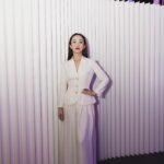 Fann Wong Instagram - ArtScience Museum opened a new exhibition last Saturday 6 April! ❤️ Titled “Goddess: Brave. Bold. Beautiful.”, the show celebrates daring superstars who challenged narratives, defied expectations, and transcended boundaries. I feel so privileged to be included in the exhibition alongside legends such as Michelle Yeoh, Marilyn Monroe and more. It was such an honour being the first Singaporean actress to break into Hollywood with my role as Chon Lin in Shanghai Knights back in 2003 🥰 Walking through Goddess was such an amazing experience, with so much to see from behind-the-scenes footage to original costumes and sketches. You’ll find something to love in every corner, can’t wait for everyone to experience it! 👑✨ #ArtScienceMuseum #GoddessASM @artsciencemuseumsg