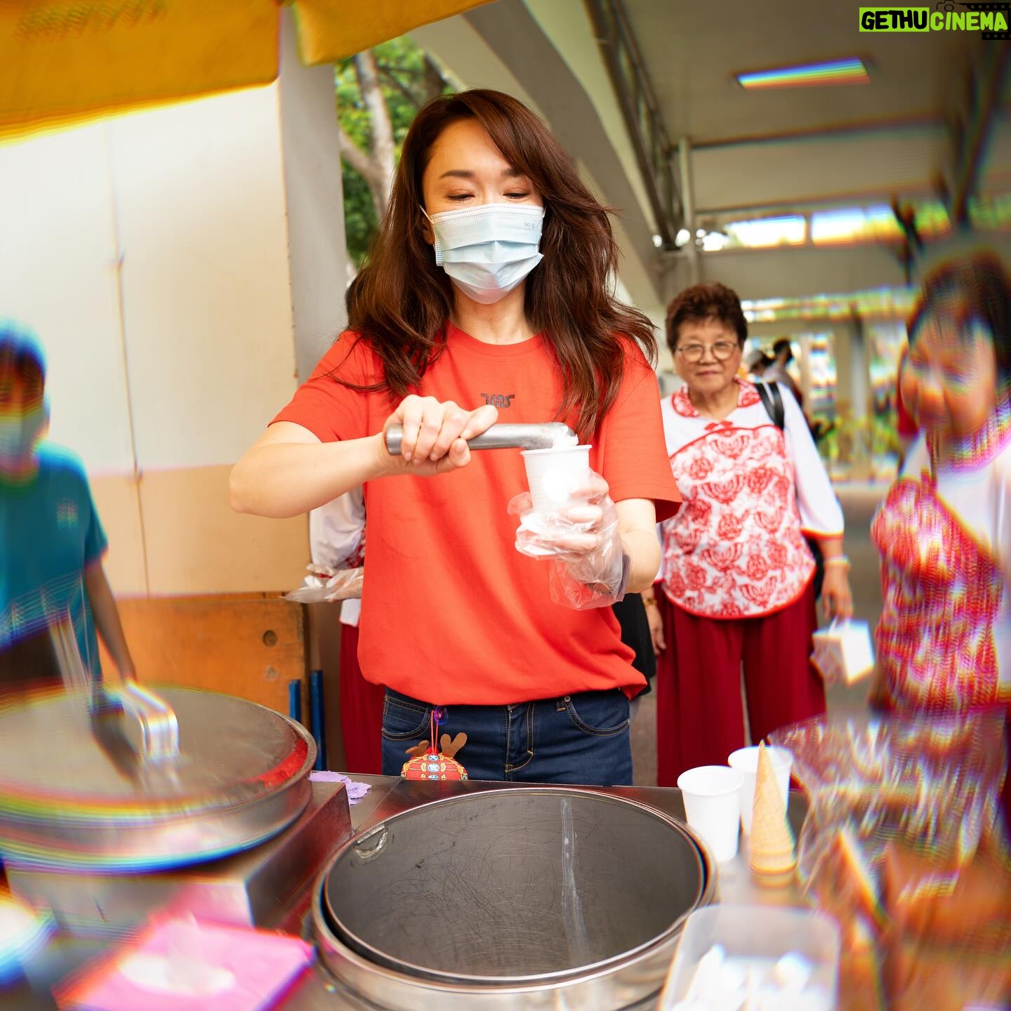 Fann Wong Instagram - Spreading love and joy at our yearly charity event in Ang Mo Kio, surrounded by 150 wonderful old folks who fill our hearts with warmth and smiles. 🌟 A heartfelt thank you to my amazing @fannaticfannclub for tirelessly arranging and making this charity event possible year after year. Your dedication and support make all the difference. And a special shoutout to my loving hubby and son Zed for joining forces with me before my hubby’s upcoming trip to Taipei. Your help and presence mean the world to me. 💕 Big thanks to the talented Zed for bringing the mesmerizing blue lion to life with your incredible lion dance performance - truly the highlight of the event! And a special shoutout to Jack for adding that extra flair as the lion tail. Your skills and dedication made the day unforgettable. 🦁🌟 👏🏻👏🏻👏🏻 Grateful for the generous support of our friends who joined us at the charity event. Your participation truly makes a big difference and fills our hearts with gratitude. Thank you for being a part of this meaningful cause! 🙏💖 @aiainbaby @fannaticfannclub @cgppersonnel 🙏🙏🙏 Thank you for bringing smiles and warmth to our elders❤️ @bakershearts @zachleong Thank you for being so generous and kind year after year ❤️ @friendsofclassic Thanks for allowing the elders to arrive in style 🤩 Special Thanks to AMKSS SOCIAL MOVE 谢谢妈妈,大姐和大姐夫❤️❤️❤️ @wwfann @lloydkiang P/S Ice cream anyone ?
