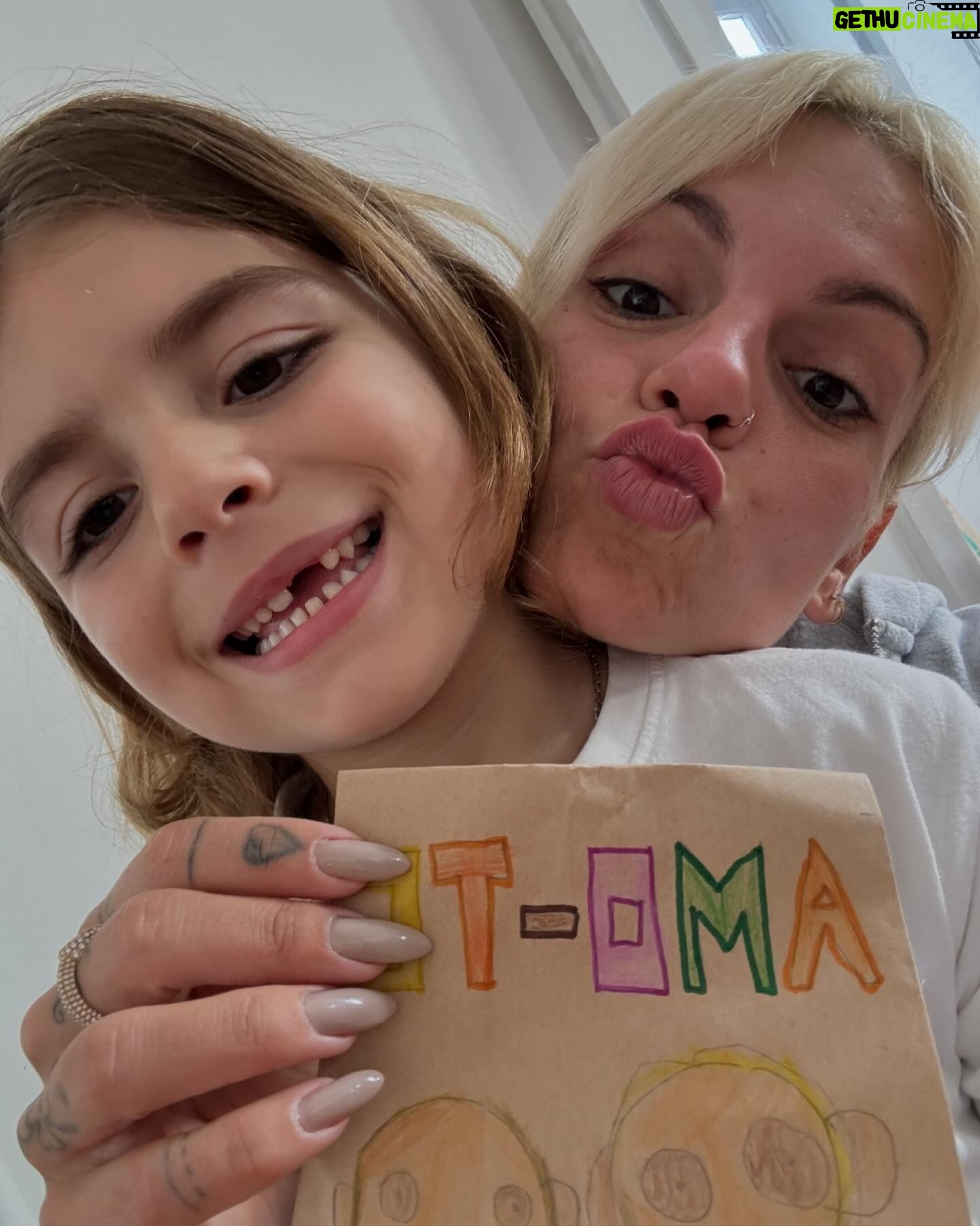 Fanny Rodrigues Instagram - Mês de Maio. Mês das Mães. E o mês em que eu fui MÃE 💛