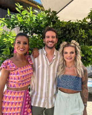 Fanny Rodrigues Instagram - Merecemos um carrossel 🎠. Porque somos isso, todos domingos! Um verdadeiro carrossel de boas emoções ❤️