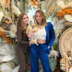 Fanny Salvat Instagram - Joyeux anniversaire mon bébé, 30 ans, un vrai petit bout de femme extraordinaire ! @beverly_b_officiel ❤️ #happybirthday #30ans #baby
