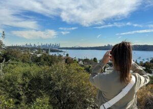 Fara Williams Instagram - 🇦🇺 

4 days in Sydney, what an unbelievable place! Pinching myself being out here to follow the @lionesses achieve greatness ❤️

Special thanks to @fifa for making it happen!
