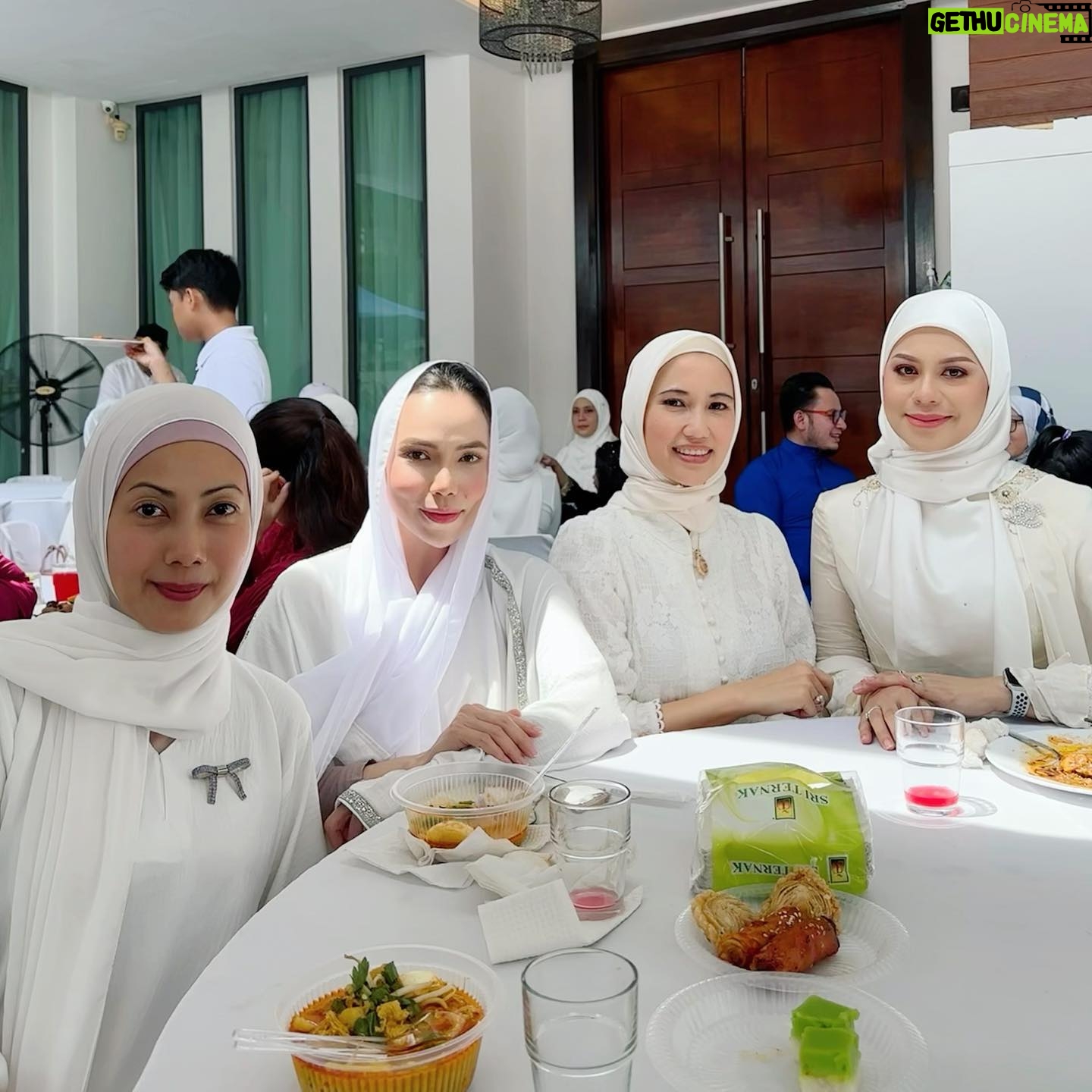 Farahdhiya Instagram - Visited baby Ammar today,such a handsome boy,semoga menjadi anak yg soleh dan membesar dgn baik. Thanks for having us B @rebeccanuralislamahmad 🤍