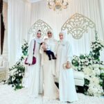 Farahdhiya Instagram – Visited baby Ammar today,such a handsome boy,semoga menjadi anak yg soleh dan membesar dgn baik. Thanks for having us B @rebeccanuralislamahmad 🤍
