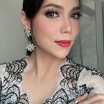 Farahdhiya Instagram – Thank you so much KPDN for having me today,I had a really good time entertaining everyone & thanks for being such a good sport YB Datuk Armizan 🙏🏻😁