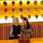 Farahdhiya Instagram - Thank you my darling girlfriends for taking me out last night to celebrate my belated birthday. Been so busy since raya,birthday hujung April,June baru dpt celebrate,better late than never 🥰 So good to gather the 5 of us again. Love u all ❤️