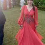 Farahdhiya Instagram – Back in Johor for only 1 night with my beautiful plus 1 @sarabella 🧡 My gorgeous burnt orange dress is from @houseoflelaempire Thank you 🧡
