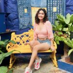 Farnaz Shetty Instagram - Sundays Should come with a Pause button ⏸️🌸☺️💕 . . . . . . . . . . . . . . . . . . . . #sundays #brunch #vibe #pinkvibe #bershka #armaniexchange #sneakers #top #mango #belt #shades #aldo #instagood #instalike #instagram #instadaily #sunday #candies #purple #yellow #vibrant