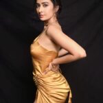 Farnaz Shetty Instagram - “Choose a job you love, and you will never have to work a day in your life.” - Confucius . @ilmanaazphotography1 📸 Outfit by @veronica_raichand . . . . . . . . . . . . #workmode #besttime #mustard #photoshoot #reposted #myway #magical #divine #classic #right #engrossed #dedicated #instagram #instamood #instalike #instagood #instadaily #viral #photooftheday #photography #aesthetic #body #fitness #posses #productive #love #creative #motivated