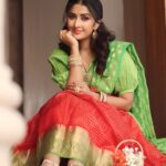 Farnaz Shetty Instagram - “To each heart that fits in the soul, to each one who lets go of their own, for others to feel more.” 🌸💕 . 👘outfit by @navya.marouthu . . . . . . . . . . . . . . . . . #halfsaree #red #green #southindian #traditional #culture #beauty #indian #instalike #instadaily #instamood #instagram #fsf #gurl #flower