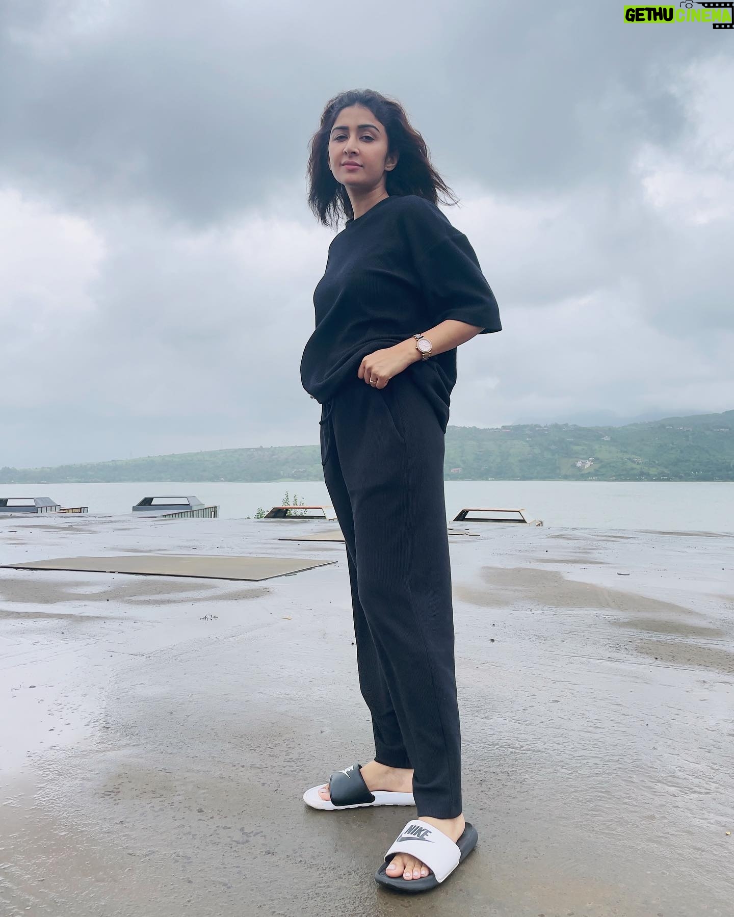 Farnaz Shetty Instagram - "Counting my blessings every day π" . . . . . . . . . . . . . . . . . #blessed #candid #captured #loved #happy #friends #happyme #happyplace #rejuvenation #instagood #instagram #instadaily