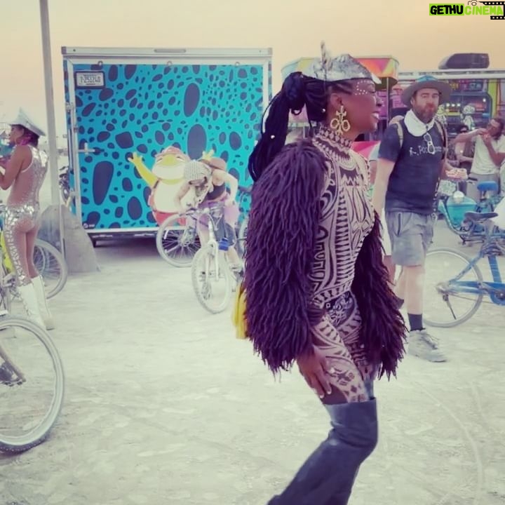 Fatima Robinson - 7.4K Likes - To be able to be childlike, free, and connected to the most like minded people you will ever meet. What a fun time hanging with some of my favorite people on the playa. Love my Tribe
@seebarila @bryndian28 @hismajestyjudahisvaran @browne.andrews @verniceflygirlarmour @slightlybougie @dreeemy @timogranzotti