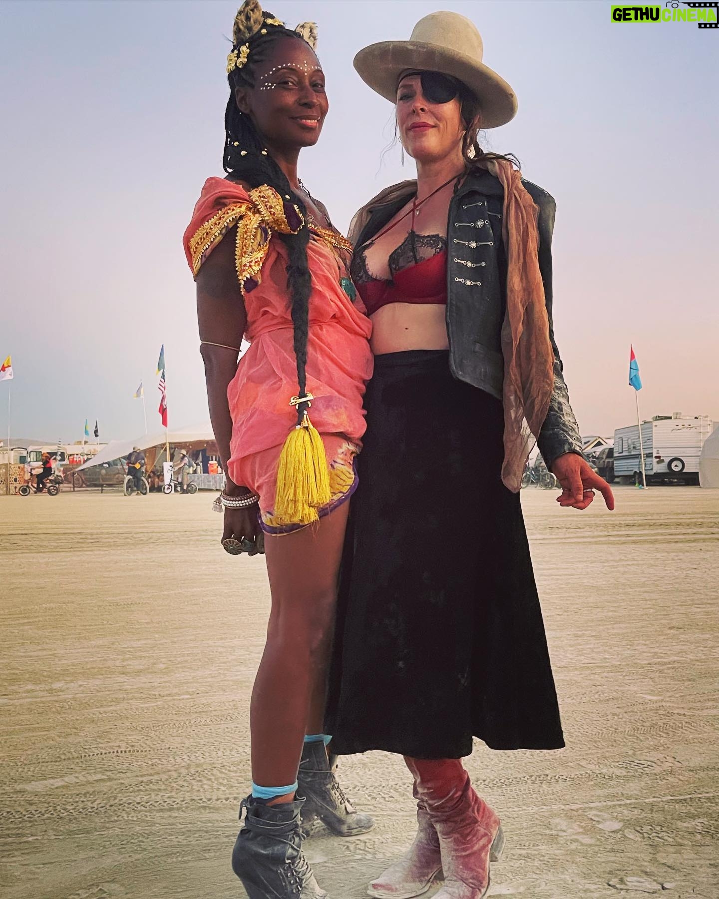 Fatima Robinson - 7.4K Likes - To be able to be childlike, free, and connected to the most like minded people you will ever meet. What a fun time hanging with some of my favorite people on the playa. Love my Tribe
@seebarila @bryndian28 @hismajestyjudahisvaran @browne.andrews @verniceflygirlarmour @slightlybougie @dreeemy @timogranzotti