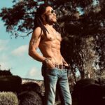 Fatima Robinson Instagram – Happy Birthday to the sexiest man on the planet. You just getting started Honey one of my favorite tracks on the new album Blue Electric Light out now.💙⚡️🍯