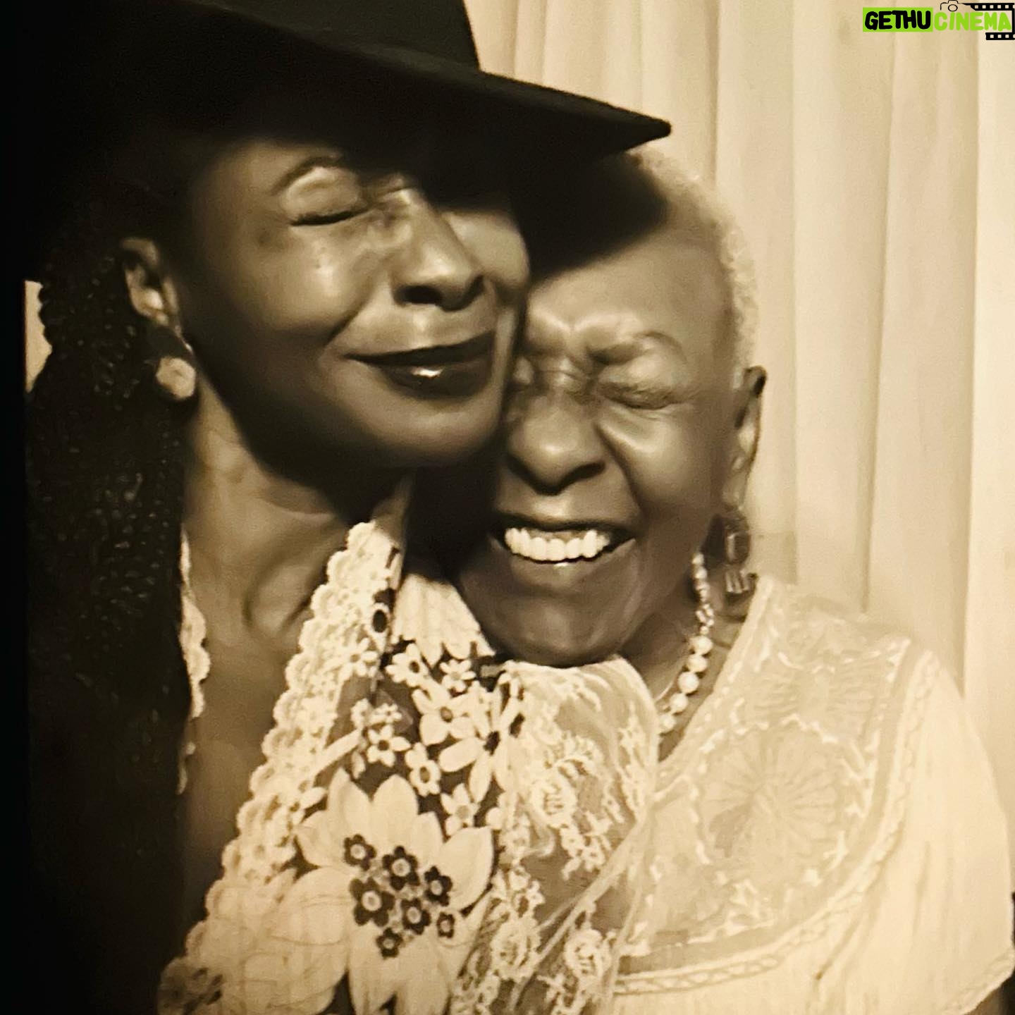 Fatima Robinson - 2.5K Likes - Date Night @bethannhardison