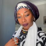Fatoumata Diawara Instagram - Thank you so much @citywinerychi for the warm welcome! We had a GREAT time last night in Chicago USA 🇺🇸 ! Much loveeeee❤️❤️❤️🇺🇸🙏🏾🙏🏾🙌🏾🎸🔥🌕💧🙏🏾!